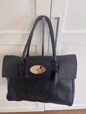 Mulberry Bayswater, Black Pebbled Leather Bag with Gold Hardware